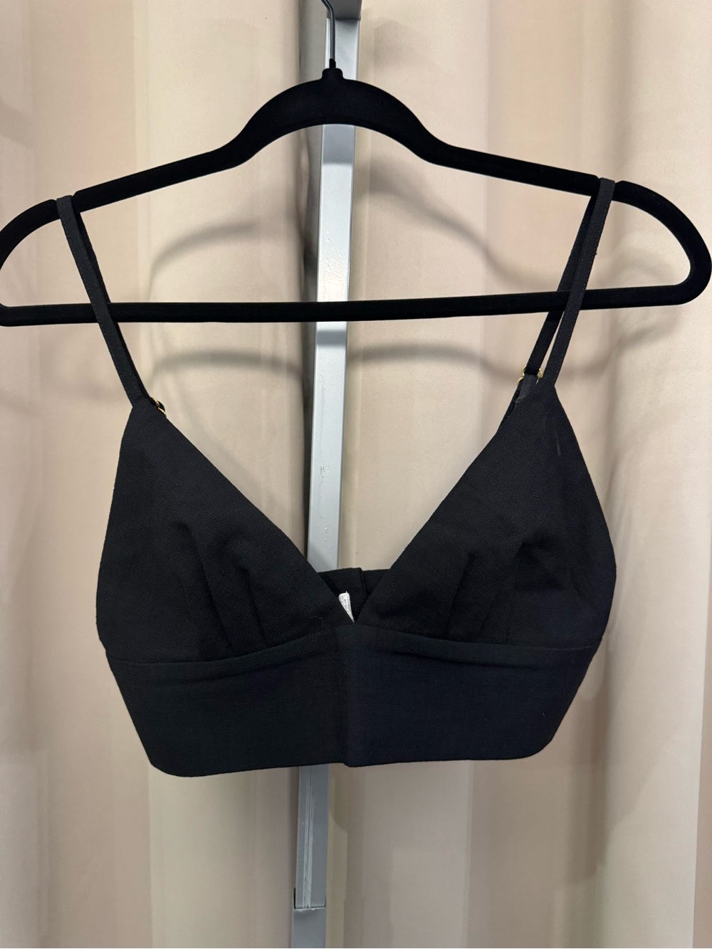 Sandro Black V-Neck Crop Top - Picture 2 of 5